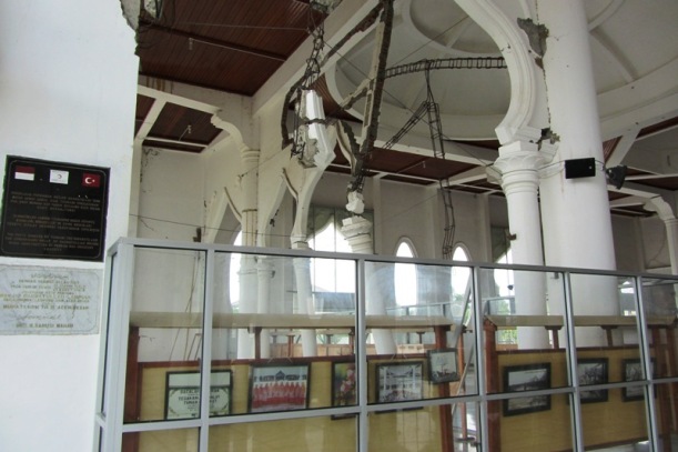 Bagian dalam Masjid Lampuuk